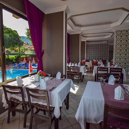 Hotel Juniper İçmeler