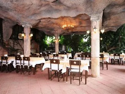 Juniper Hotel İçmeler