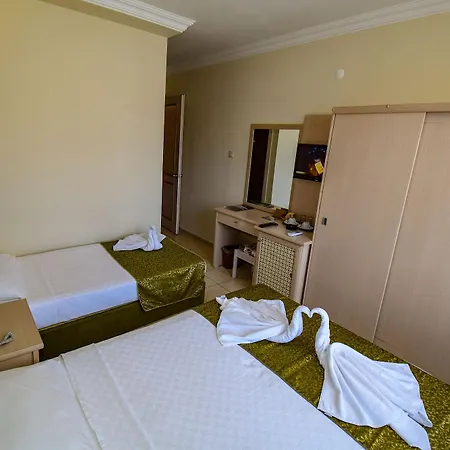Juniper Hotel 2*